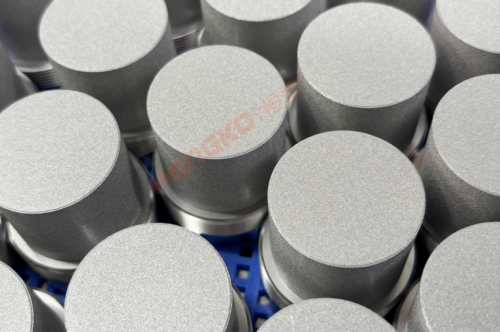 專業(yè)制造不銹鋼燒結(jié)濾芯，滿足多元工業(yè)過濾需求！